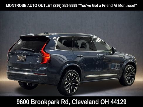 New 2026 Volvo XC90 B6 Plus w/ Protection Package Premier image 5