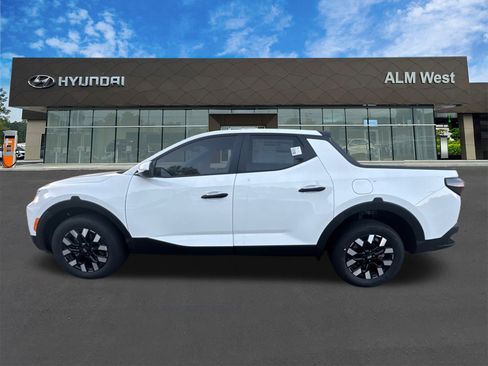 New 2026 Hyundai Santa Cruz SE FWD image 9
