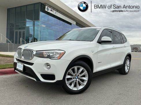 Used 2017 BMW X3 xDrive28i image 1