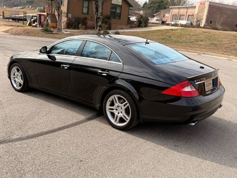 Used 2006 Mercedes-Benz CLS 500 image 3