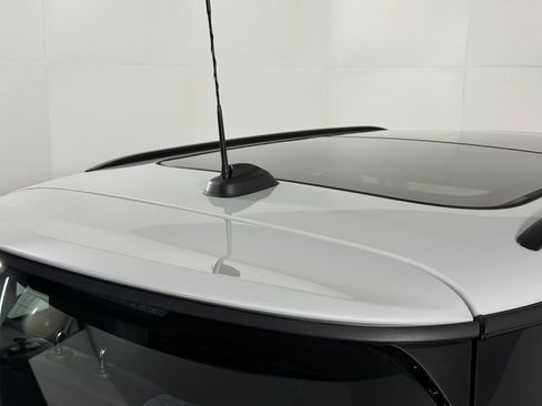 Certified 2025 MINI Cooper S FWD image 10
