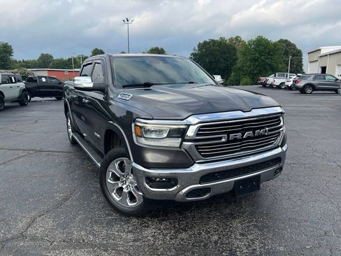 Used 2021 RAM 1500 Laramie AWD/4WD image 1