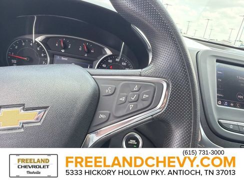 Used 2021 Chevrolet Equinox LT FWD image 28