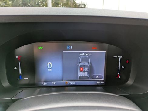 New 2025 Ford Maverick XL image 28