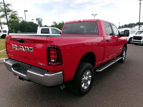 Certified 2026 RAM 2500 Big Horn AWD/4WD image 3