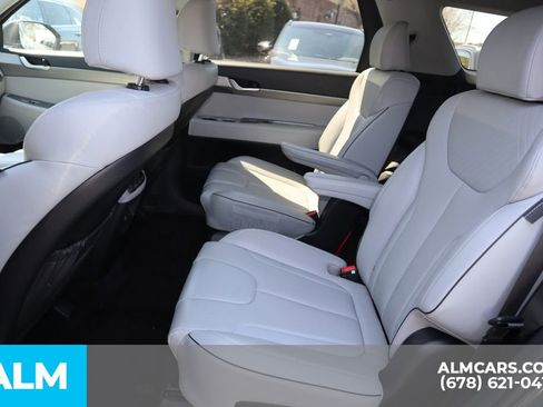 Used 2025 Hyundai Palisade SEL image 17