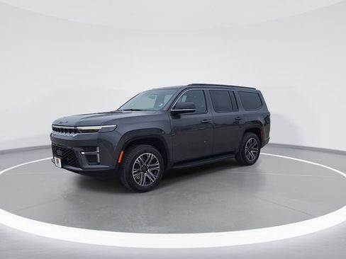 New 2026 Jeep Grand Wagoneer image 3