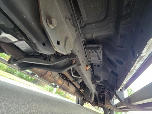 Used 2012 Ford F350 Lariat w/ Lariat Interior Pkg image 27