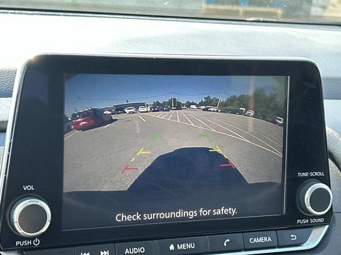 Certified 2024 Nissan Rogue SV AWD/4WD image 29
