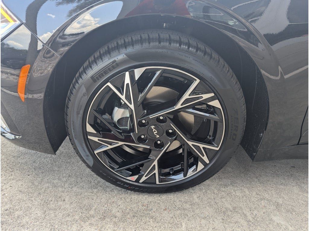 New 2026 Kia K5 GT-Line FWD image 8