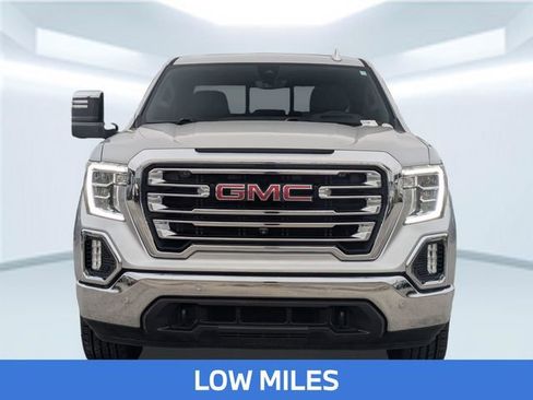 Used 2021 GMC Sierra 1500 SLT w/ SLT Premium Plus Package AWD/4WD image 11