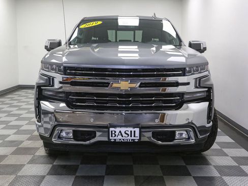 Used 2019 Chevrolet Silverado 1500 LTZ AWD/4WD image 3