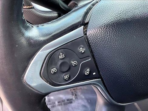 Used 2019 Chevrolet Traverse Premier w/ Driver Confidence II Package FWD image 19