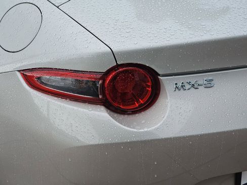 Used 2023 MAZDA MX-5 Miata Grand Touring image 38