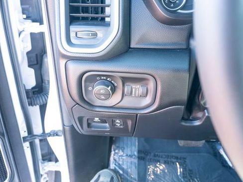 Used 2026 RAM 1500 Laramie AWD/4WD image 27