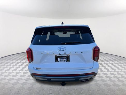 Used 2025 Hyundai Palisade Limited image 6