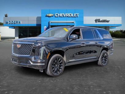 New 2025 Cadillac Escalade ESV Premium Luxury w/ Touring Package