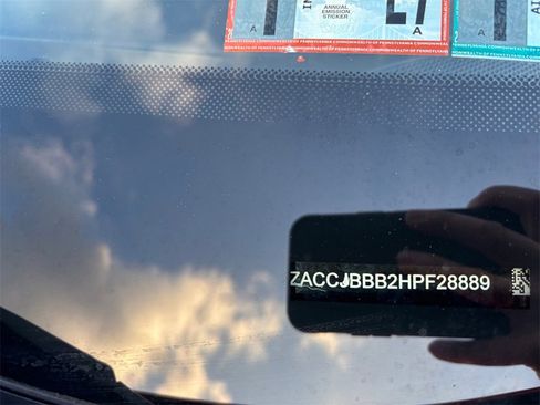 Used 2017 Jeep Renegade Altitude image 31