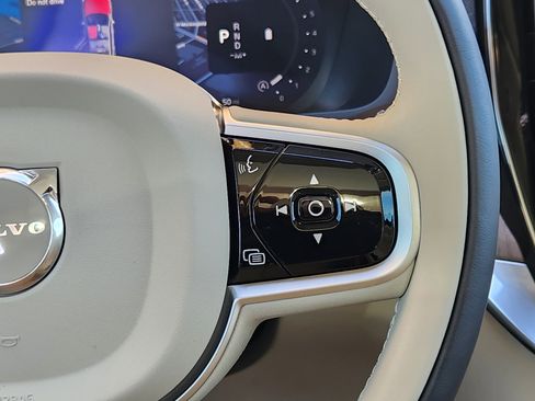 New 2026 Volvo XC90 B5 Ultra image 29