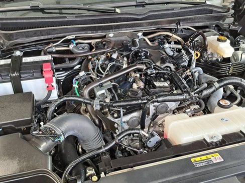Used 2025 Toyota Tacoma SR5 RWD image 29