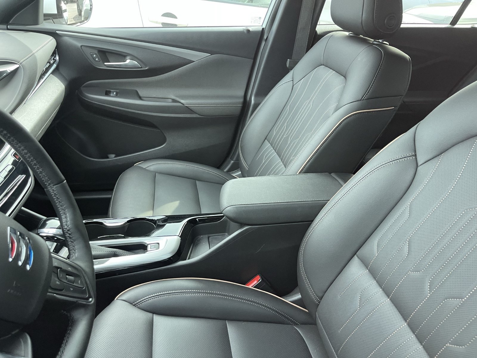 Used 2026 Buick Envista Preferred FWD image 9