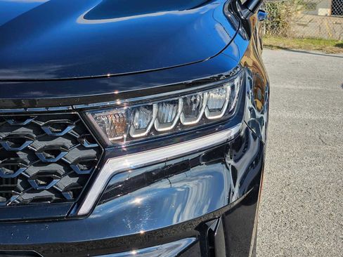 Certified 2023 Kia Sorento EX w/ Panoramic Sunroof Package image 11