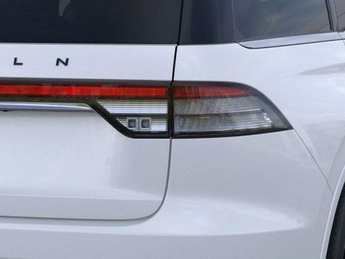 New 2025 Lincoln Aviator Black Label image 21