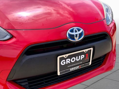 Used 2016 Toyota Prius C One FWD image 30