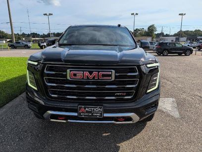 New 2025 GMC Yukon XL AT4 w/ AT4 Premium Plus Package