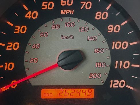 Used 2010 Toyota Tacoma PreRunner RWD image 18