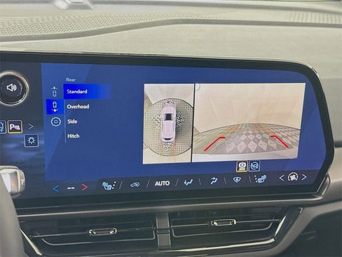 New 2026 Chevrolet Equinox EV RS image 9