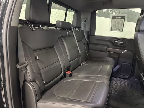 Used 2022 GMC Sierra 3500 Denali w/ Denali Ultimate Package image 12