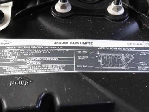 Used 2005 Jaguar XJ8 RWD image 39