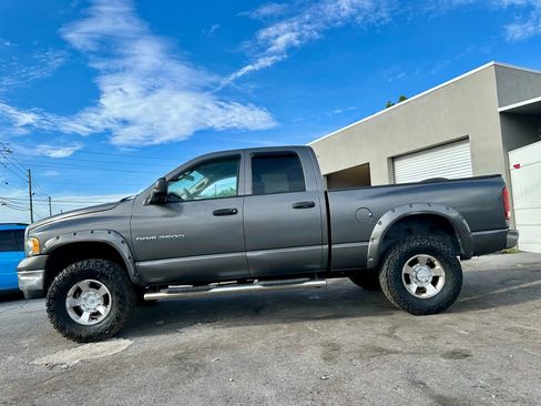 Used 2005 Dodge Ram 2500 Truck SLT w/ Off-Road Group image 2