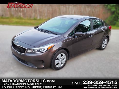 Used 2017 Kia Forte LX image 1