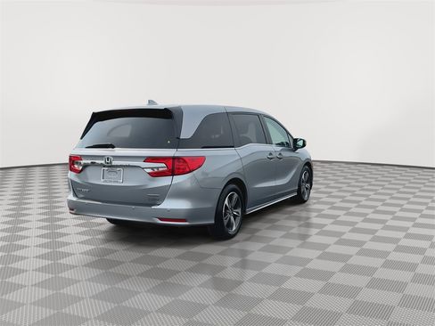 Used 2020 Honda Odyssey Touring image 8