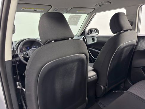 Used 2020 Kia Soul LX image 26