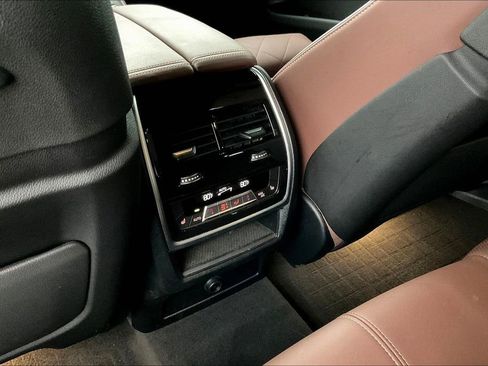 Used 2023 BMW X5 M50i w/ Executive Package image 10