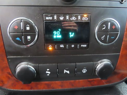 Used 2007 Chevrolet Silverado 2500 LTZ w/ Safety Package image 23