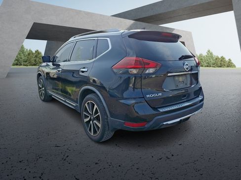 Used 2018 Nissan Rogue SL w/ Premium Package AWD/4WD image 3