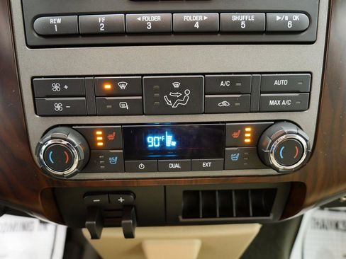 Used 2011 Ford F350 Lariat image 31