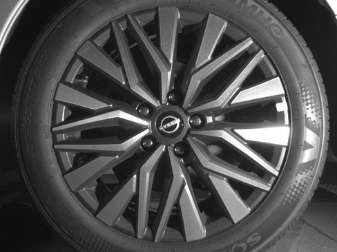 Used 2026 Nissan Altima 2.5 SV FWD image 17