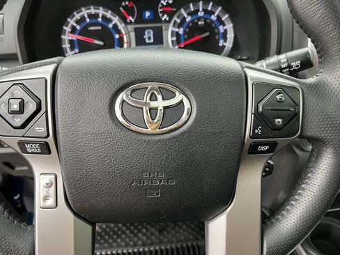 Used 2019 Toyota 4Runner Limited image 21