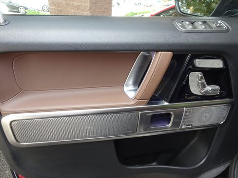 Used 2019 Mercedes-Benz G 550 image 11