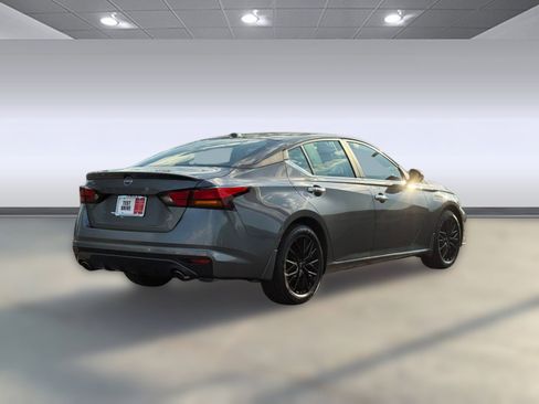 New 2025 Nissan Altima 2.5 SV w/ SV Special Edition Package image 8