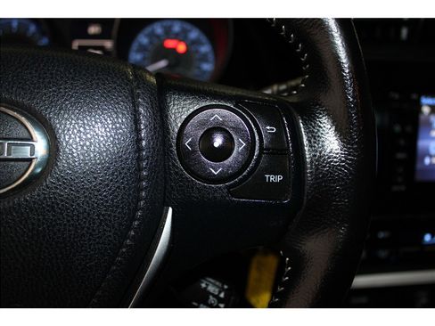 Used 2016 Scion iM image 22