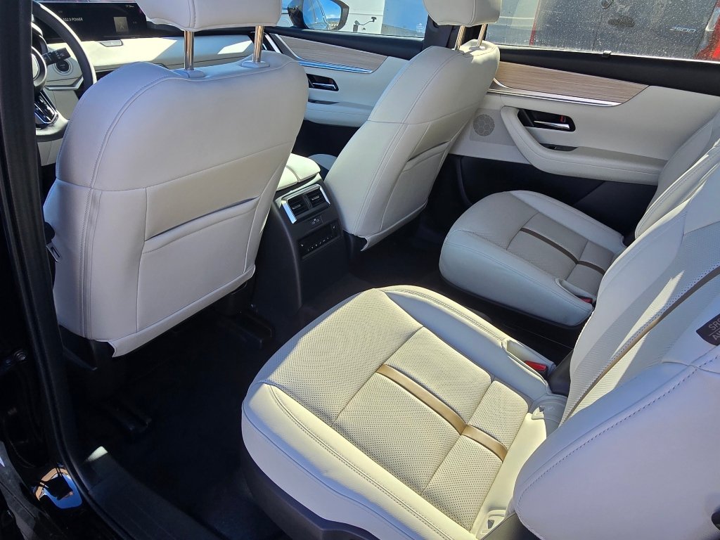 New 2026 MAZDA CX-90 Plug-In Hybrid w/ Premium Plus AWD/4WD image 15
