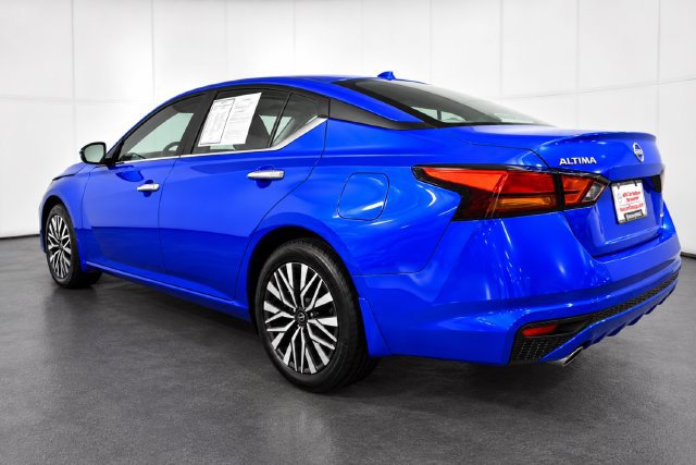 Certified 2025 Nissan Altima 2.5 SV w/ SV Premium Package AWD/4WD image 6
