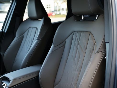 Used 2026 BMW X3 xDrive30 w/ Premium Package image 19