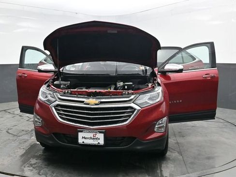Used 2018 Chevrolet Equinox Premier AWD/4WD image 33
